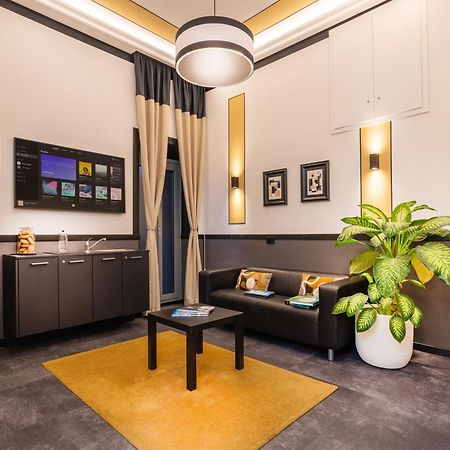 Domus Liberius - Rome Bed and Breakfast Buitenkant foto