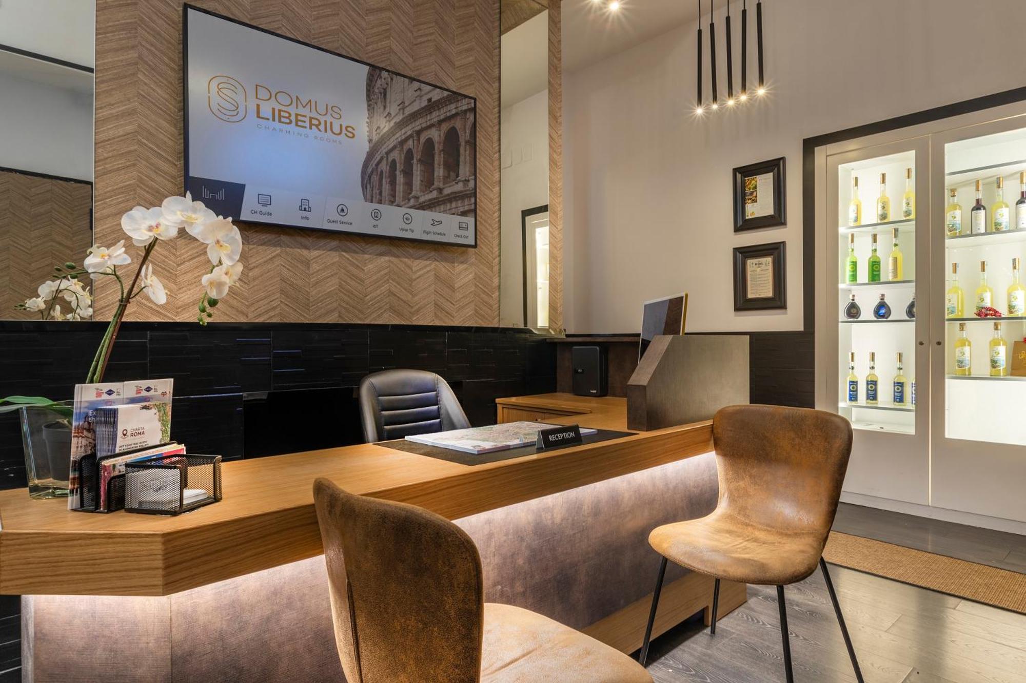 Domus Liberius - Rome Bed and Breakfast Buitenkant foto